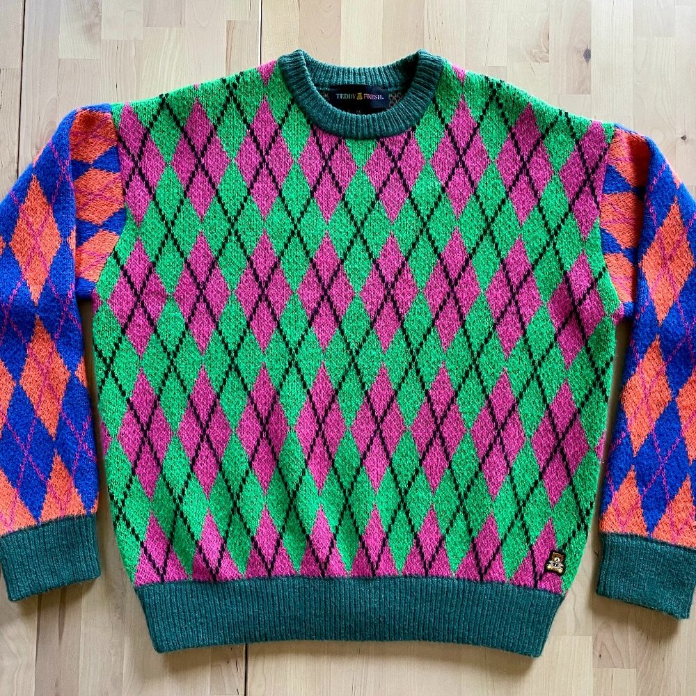 Teddy Fresh Unisex Argyle Colorblock Sweater size XS Super Plush Long Sleeve